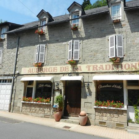 Auberge De La Tradition Corrèze Esterno foto
