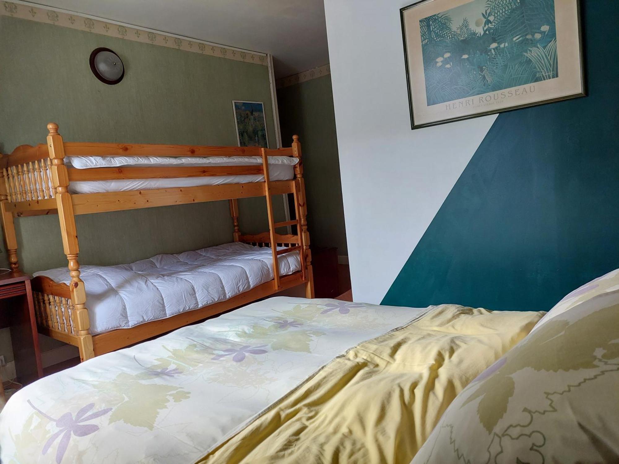 Auberge De La Tradition Corrèze Esterno foto